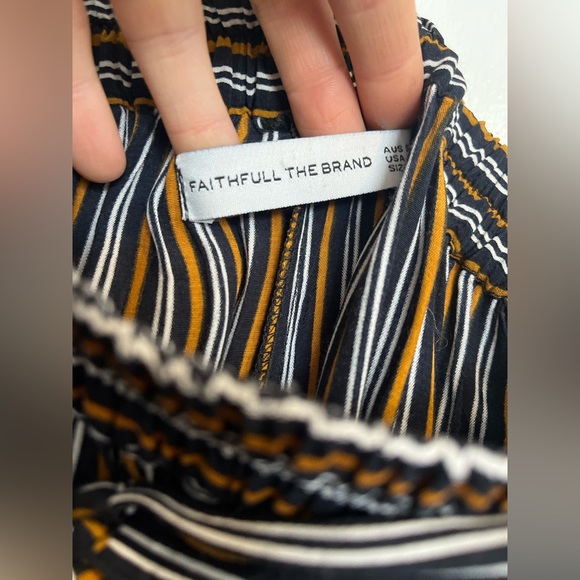 Faithfull the Label Two Piece Set: Cropped Flowy Strapless Top with Flare Pants - Picture 4 of 6